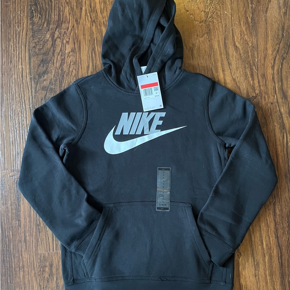 New with Tags Nike Hoodie Black